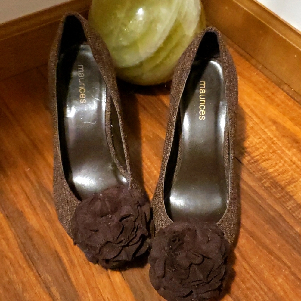 Maurices high heel tweed wool shoes